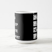 アニメオタク:食べる、寝る、アニメ、繰り返す コーヒーマグカップ (中央)