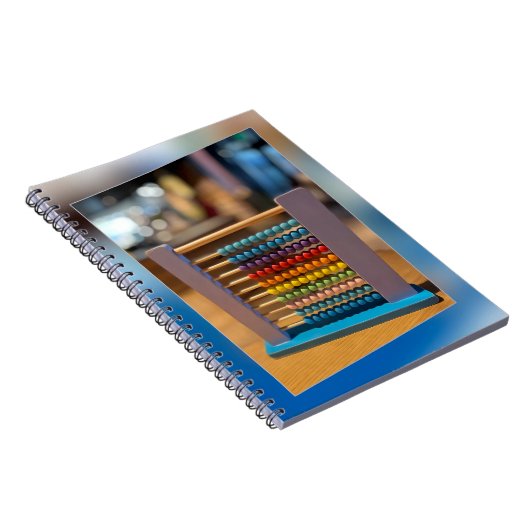 アバカス初のコンピューター ノートブック (右側)