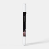 アバ・チャンドラー iPhone 15ケース (右側面)