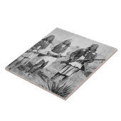 アパッシュの彼の戦士のGeronimoそして3、1886年(b タイル (側面)