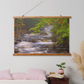 アパラチア山脈に沿って流れる小川 吊り下げ型タペストリー (寝室)