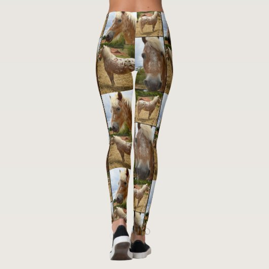 アパロオサホースコラージレディースフルプリントレギンス レギンス (裏面)