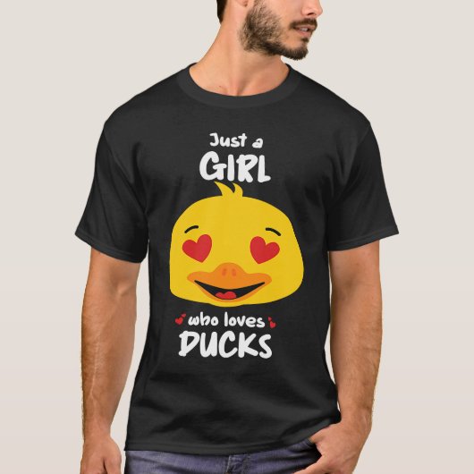 アヒルとアヒルの雛が大好きな女の子 Tシャツ (正面)