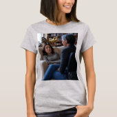 アヒルに夢中な女性のグレーのTシャツ Tシャツ (正面)