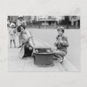 アヒルを泳ぎに連れ出す ポストカード (正面)