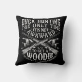 アヒル狩りメンズおもしろいハンターフレンズギフト クッション (裏面)