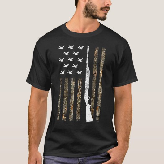 アヒル狩り米国国旗ゲースティール（緑がかった色）メルガンザーハンターP Tシャツ (正面)