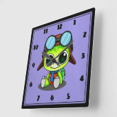 アビエーターハットのかわいい漫画の亀 スクエア壁時計 (傾斜)