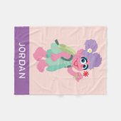 アビーカダビー |ピッキングデイジー |名前の追加 フリースブランケット (正面(横))