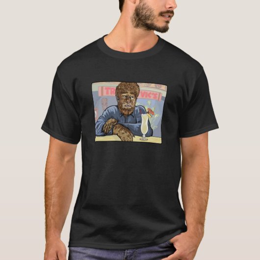 アフウー狼男はピナ・コラダを飲んでいる Tシャツ (正面)