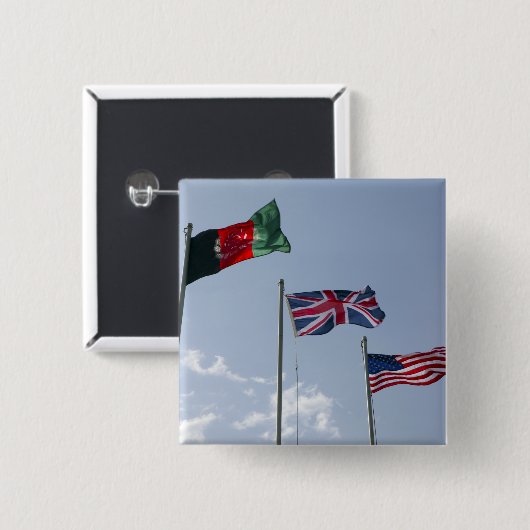 アフガニスタンと米国の国旗の間のイギリス国旗 缶バッジ (正面&裏面)