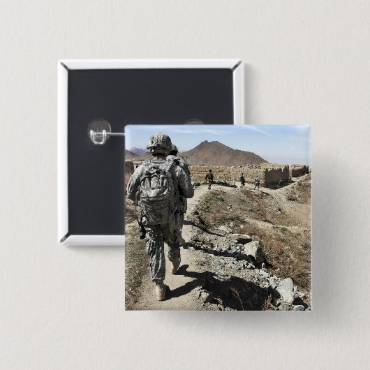 アフガニスタン国軍と米兵 缶バッジ (正面&裏面)