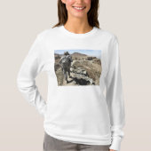 アフガニスタン国軍と米兵 Tシャツ (正面)