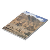 アフガニスタン、バミアン・バレー。古代の陶器 ノートパッド (回転)