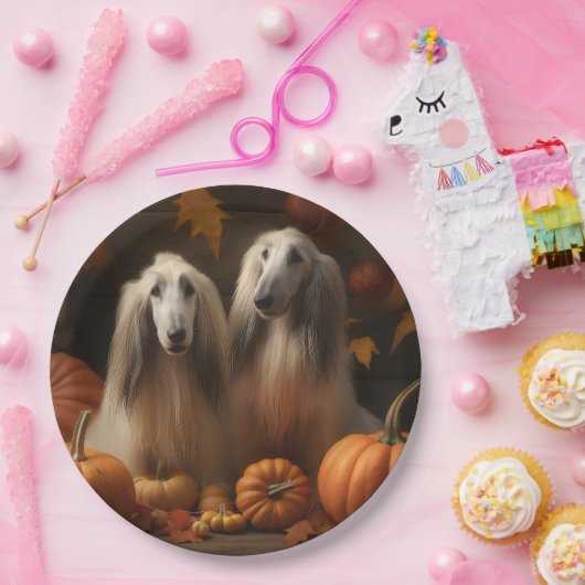 アフガンハウンド犬の秋の喜びカボチャ ペーパープレート (パーティー)