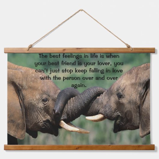 アフリカで一緒にゾウ 吊り下げ型タペストリー (正面)