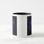 アフリカとヨーロッパを示す夜の完全な地球 マグカップ (中央)