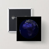 アフリカとヨーロッパを示す夜の完全な地球 缶バッジ (正面&裏面)