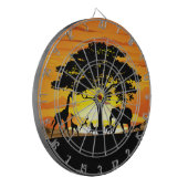 アフリカのサバンナに生息する野生動物の夕日 ダーツボード (正面左)