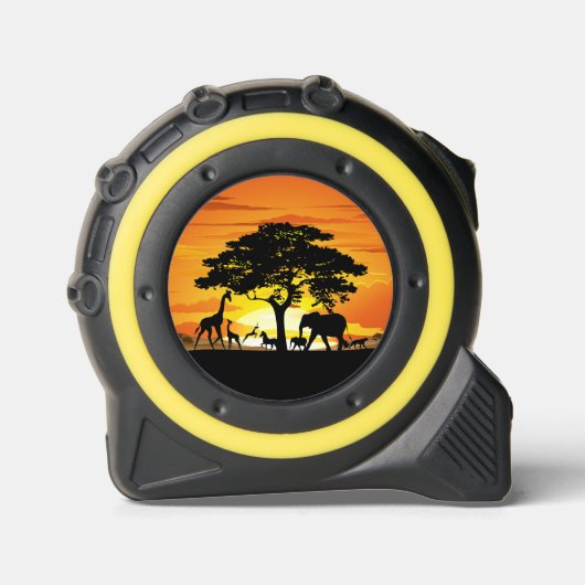 アフリカのサバンナに生息する野生動物の夕日 メジャー (正面)