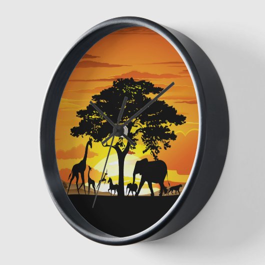 アフリカのサバンナに生息する野生動物の夕日 壁時計 (傾斜)