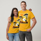 アフリカのサバンナのサンセットキリンのシーン Tシャツ (ユニセックス)