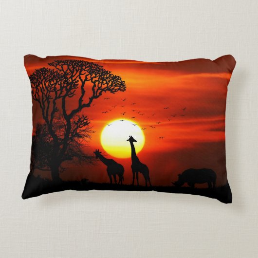 アフリカのサファリの日没動物のシルエット アクセントクッション (裏面)