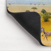 アフリカのゼブラアフリカのサバンナの動物が屋外を旅行 マウスパッド (コーナー)