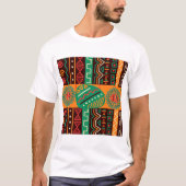 アフリカのパターンとオーナメント Tシャツ (正面)