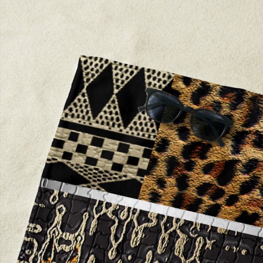 アフリカのヒョウが動いている ビーチタオル (インサイチュ)