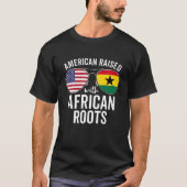 アフリカのルーツで育ったアメリカ合衆国アフリカ国旗 Tシャツ (正面)