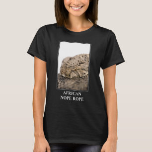 アフリカのロープ – パフ加算蛇の危険 Tシャツ