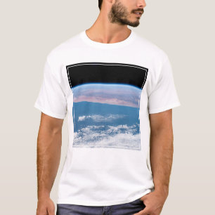 アフリカの南西部の海岸を見渡す。 Tシャツ