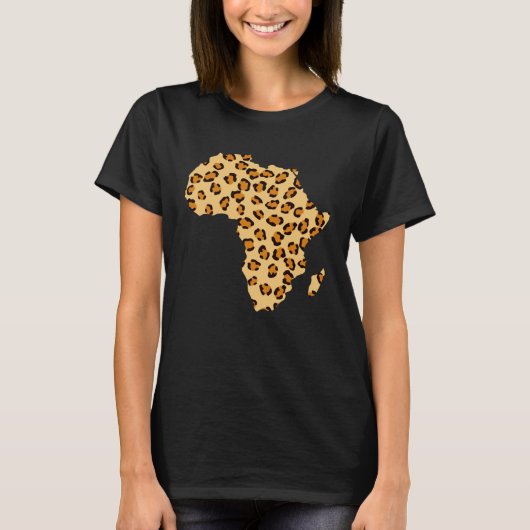 アフリカの地図チータサファリアフリカ Tシャツ (正面)