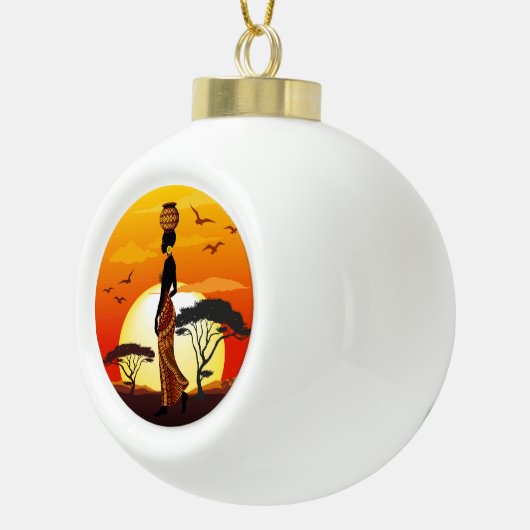 アフリカの太陽に輝くアフリカの美しい女性のシルエット セラミックボールオーナメント (右)
