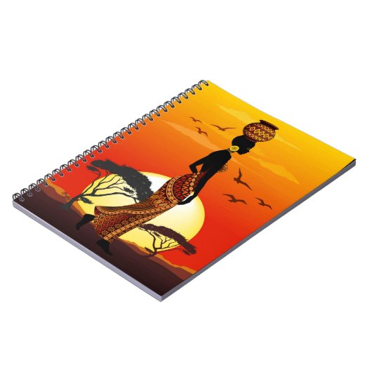 アフリカの太陽に輝くアフリカの美しい女性のシルエット ノートブック (左側)