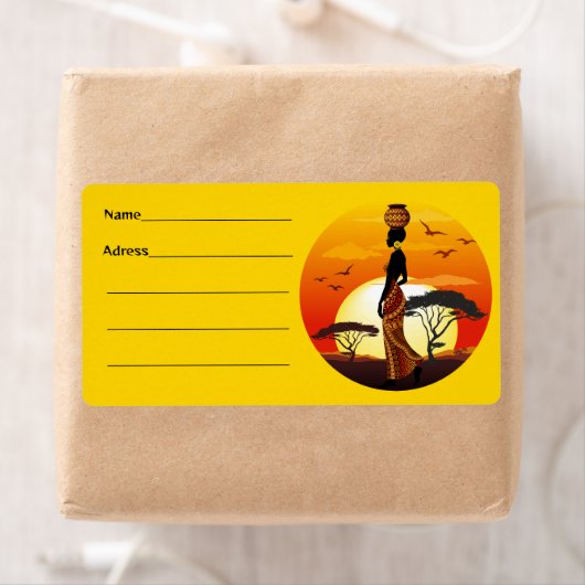 アフリカの太陽に輝くアフリカの美しい女性のシルエット ラベル (インサイチュ)