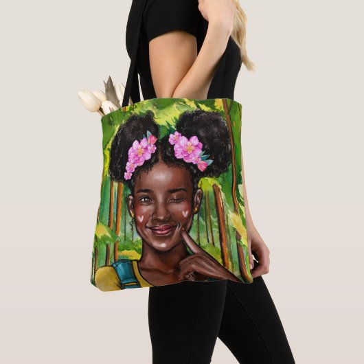 アフリカの女の子のトートのまばたき トートバッグ (クローズアップ)