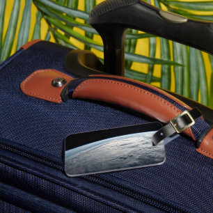 アフリカの海岸上空の熱帯低気圧台。 ラゲッジタグ