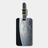 アフリカの海岸上空の熱帯低気圧台。 ラゲッジタグ (正面縦)