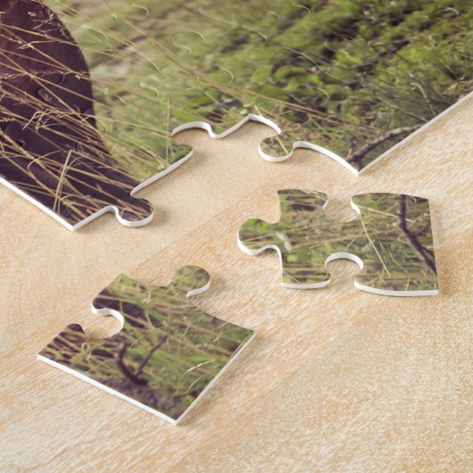 アフリカの葉でカメラでポーズをとるヒッポの立ち上がり ジグソーパズル (側面)