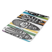 アフリカの部族マスクカラフルストライプ バスマット (アングル)