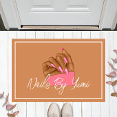 アフリカエレガント系アメリカ人ネイルアーティストマニキュリスト ドアマット