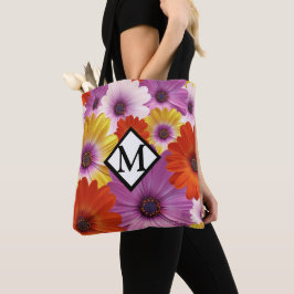 アフリカカラフルデイジーのメドレーの花 トートバッグ