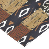 アフリカコンテンポラリーの泥の布のパターン ショートテーブルランナー (コーナー)