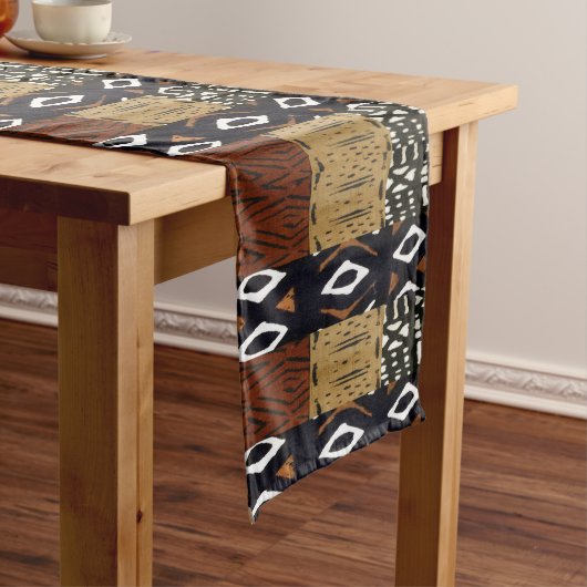 アフリカコンテンポラリーの泥の布のパターン ショートテーブルランナー (インサイチュ)