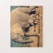 アフリカゾウの母親と子牛の動き ジグソーパズル (縦)