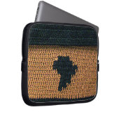 アフリカブラウンアーティザンクロシェプリントエレクトロニクスバッグ ラップトップスリーブ (正面右)