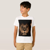 アフリカライオンのマニアの目を閉じる Tシャツ (正面フル)