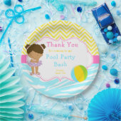 アフリカンアメリカンガールプールパーティーバッシュパーティー ペーパープレート (パーティー)